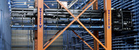 SSAB almacena hasta 6.000 toneladas de acero en almacenes de estanterías altas